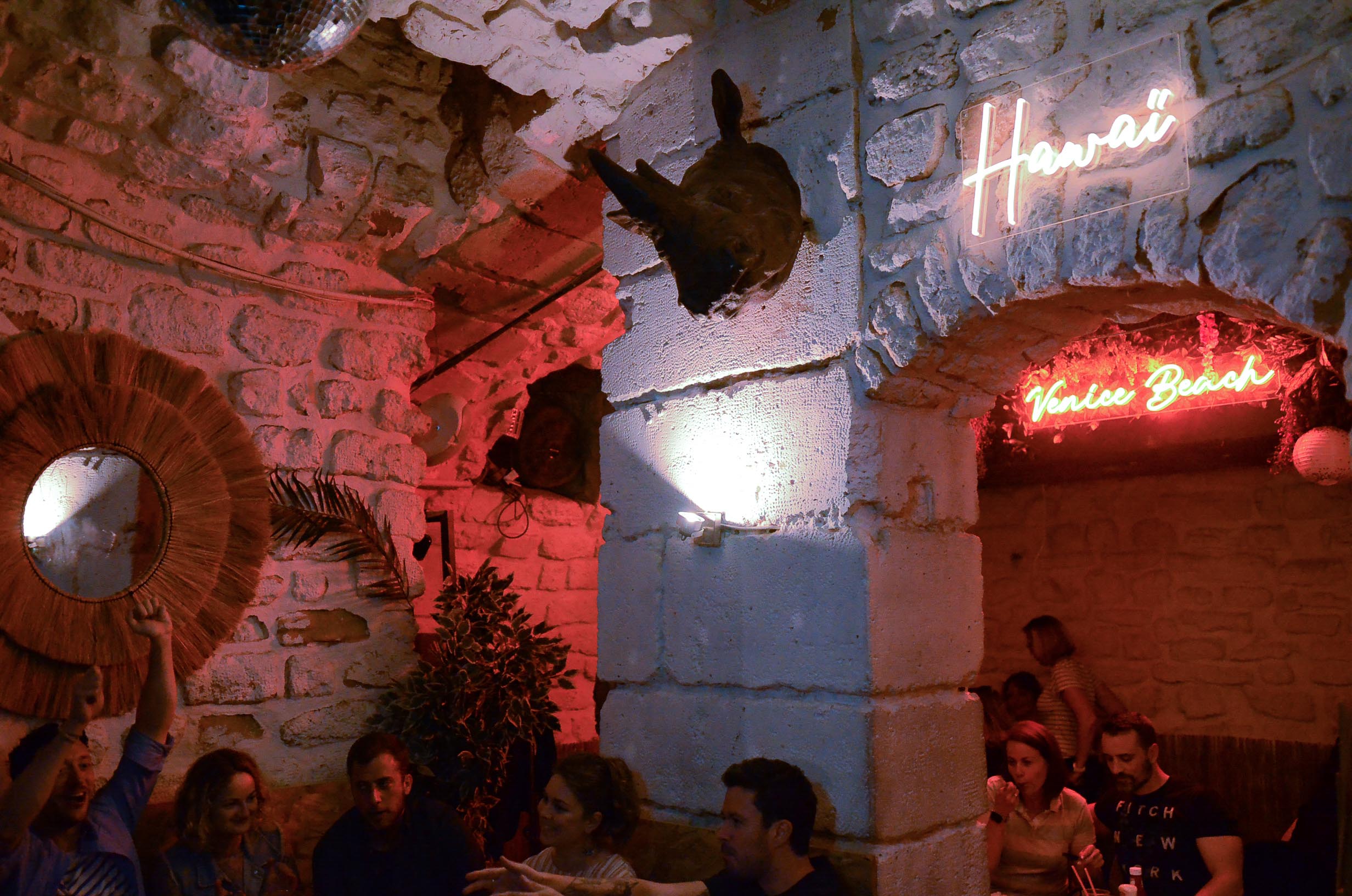 le-biscornu-paris-bar-restaurant-club-photo-18796