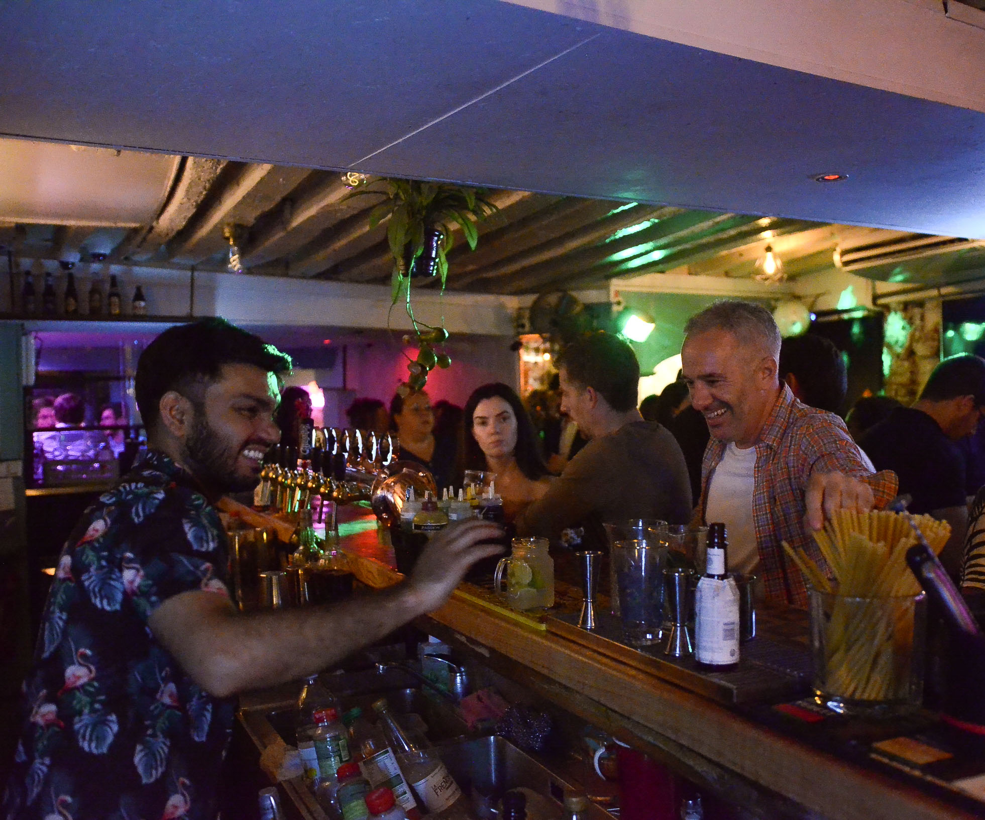 le-biscornu-paris-bar-restaurant-club-photo-18830